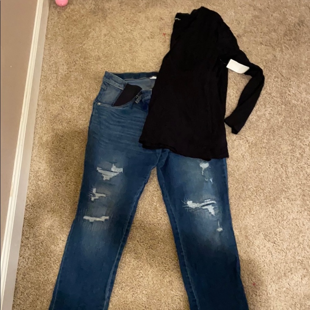 Maternity jeans and top size large